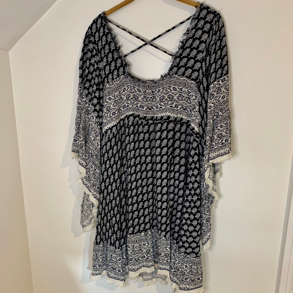 Free People “Heart of Gold” Navy and White Boho Print Mini Dress - Picture 10 of 10